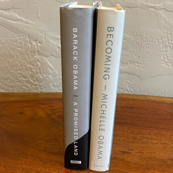 A Promised Land & Becoming Hardcover 2 Book Set of Barack and Michelle Obama - Picture 3 of 6